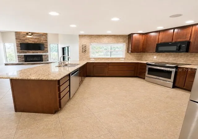 Photo 4 of Single family home for sale at 3109 Reseda Ct, Tampa, FL 33618 | MLS# O6422478 | Listing updated on 2026-10-07