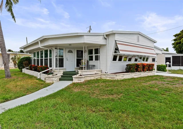 Photo 1 of Manufactured home for sale at 1111 42nd Avenue E, Ellenton, FL 34222 | MLS# A4699096 | Listing updated on 2026-09-29