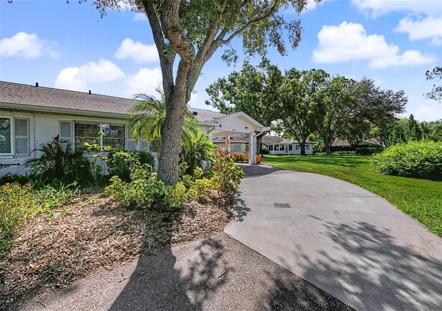 34th image of 1905 Hanson Ct #305, Sun City Center, FL 33573 | MLS# TB8526065