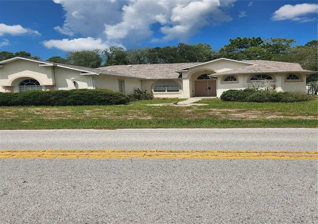Homes for sale in Weeki Wachee, FL | 10365 Palmwood Pl, Weeki Wachee, FL 34613 | MLS# TB8526068