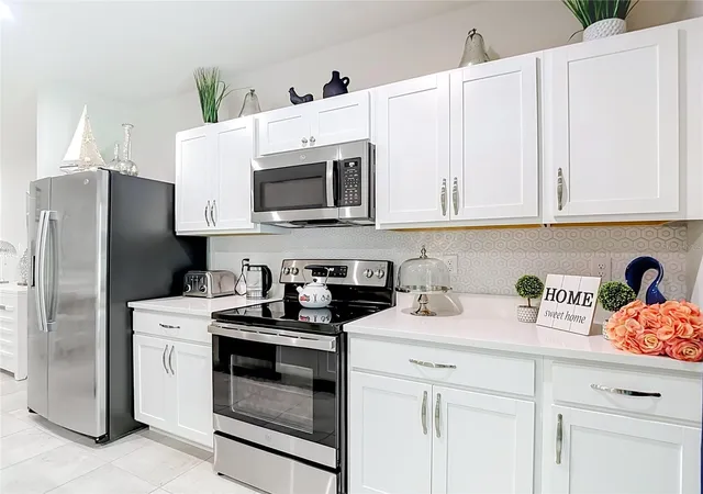 Townhouse for sale at 12000 Grizzly Ln, NEW PORT RICHEY, FL 34654 | MLS# W7887353 | Listing updated on 2026-10-17