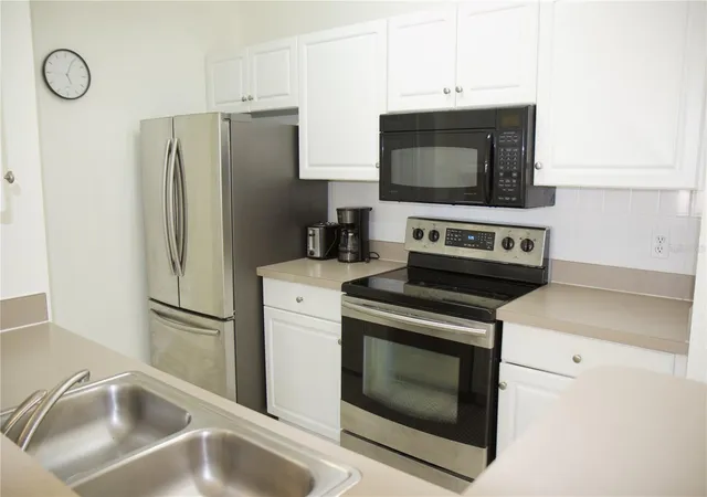 Photo 3 of Condo for sale at 4323 Bayside Village Dr #306, Tampa, FL 33615 | MLS# TB8526073 | Listing updated on 2026-09-26