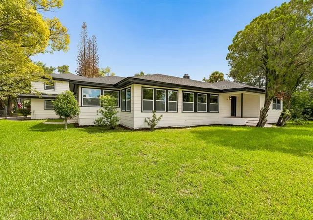 5th image of 400 Plumosa Dr, Sanford, FL 32771 | MLS# O6422496