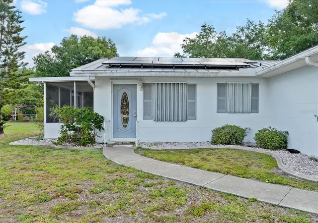Photo 2 of Single family home for sale at 8126 Riverside Dr, Punta Gorda, FL 33982 | MLS# C7528081 | Listing updated on 2026-09-25