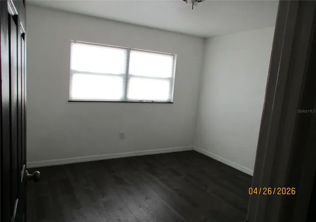 Listing Photo 4 - Condo for sale in building located at 1167 Memorial Dr, AVON PARK, FL 33825