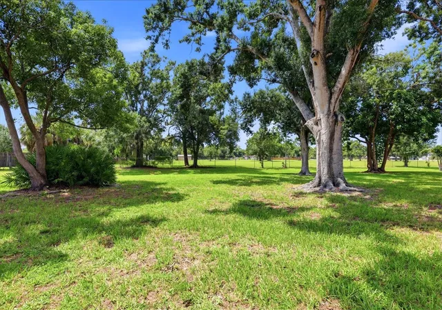 Photo 1 of Condo for sale at 4538 Pawnee Trl #197, Sarasota, FL 34233 | MLS# A4699105 | Listing updated on 2026-09-16