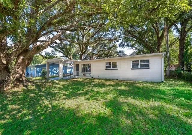 Photo 3 of Single family home for sale at 3613 Amigos Ave, Orlando, FL 32808 | MLS# S5153104 | Listing updated on 2026-09-17