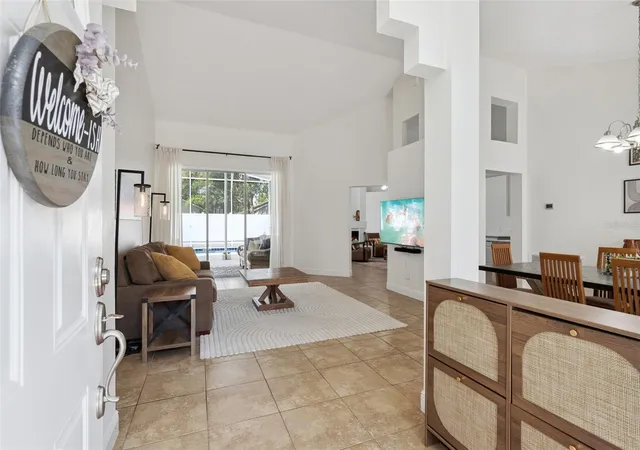 3rd image of 1017 Turtle Creek Dr, Oviedo, FL 32765 | MLS# O6422520