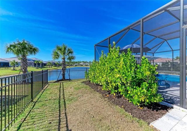 Photo 4 of Single family home for sale at 9920 Crystal Isle Cir, Sarasota, FL 34241 | MLS# A4699110 | Listing updated on 2026-09-17