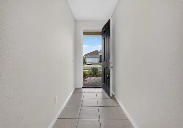Photo 3 of Single family home for sale at 1245 Tupelo Trl, Haines City, FL 33844 | MLS# S5153105 | Listing updated on 2026-08-29