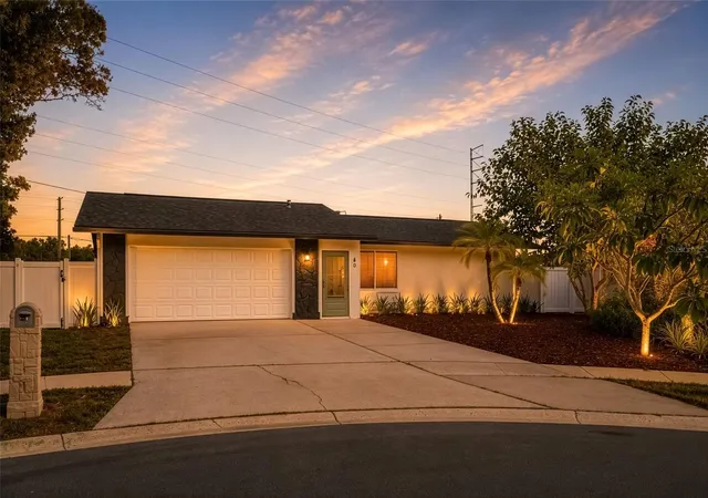 Homes for sale in Palm Harbor, FL | 60 Durham Ct, Palm Harbor, FL 34683 | MLS# TB8526112