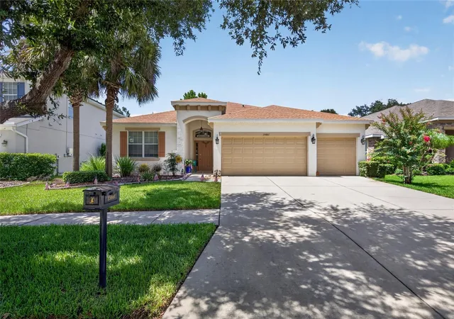 2nd image of 15601 Starling Water Dr, Lithia, FL 33547 | MLS# TB8526119