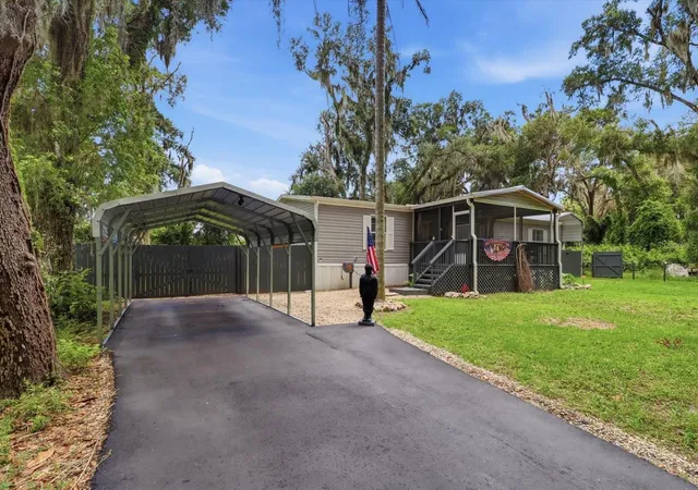 3rd image of 4370 E Amherst St, Hernando, FL 34442 | MLS# OM727962