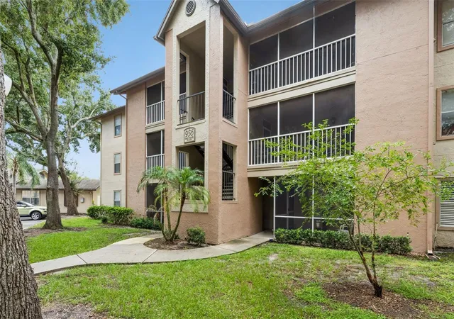 Condo for sale at 956 Salt Pond Pl #204, ALTAMONTE SPRINGS, FL 32714 | MLS# O6422535