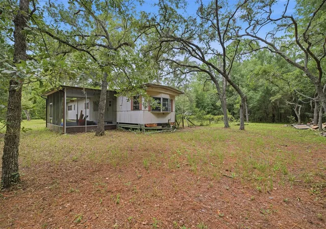 3rd image of 1821 N Shirey Pt, Inverness, FL 34453 | MLS# W7887357