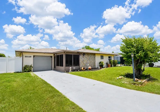 Photo 1 of Single family home for sale at 22128 Bronxville Ave, Port Charlotte, FL 33952 | MLS# C7528085 | Listing updated on 2026-08-05