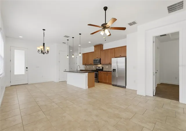 Photo 4 of House for sale at 2447 Yellow Brick Rd, Saint Cloud, FL 34772 | MLS# S5153109 | Listing updated on 2026-07-16