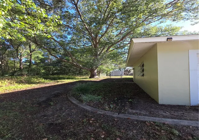 2nd image of 9091 N Golfview Dr, Citrus Springs, FL 34434 | MLS# OM727964