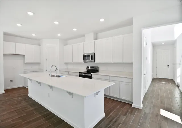 4th image of 716 Lake Dell Ave, Dundee, FL 33838 | MLS# S5153111