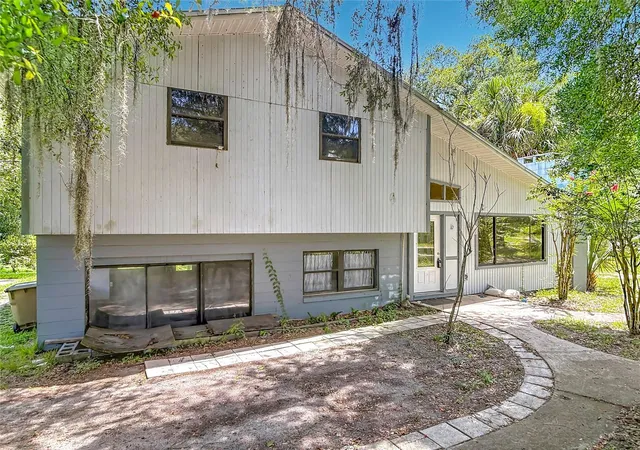 Homes for sale in Paisley, FL | 24930 Avenue C, Paisley, FL 32767 | MLS# G5114696