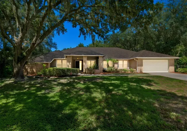 Photo 1 of Single family home for sale at 5804 Ainsworth Ct E, Tampa, FL 33647 | MLS# TB8526144 | Listing updated on 2026-10-08