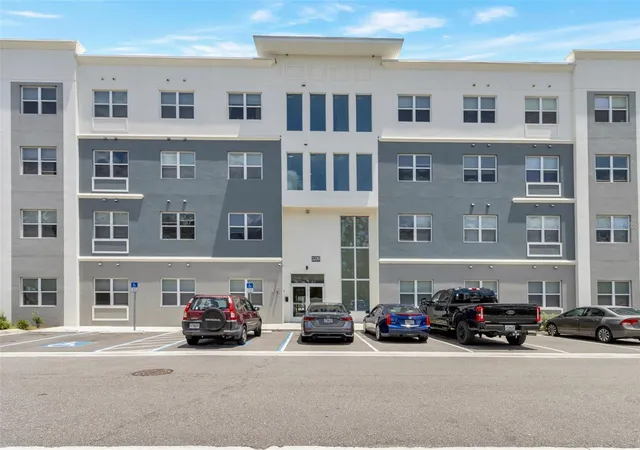 Photo 2 of Condo for sale at 1220 Southstation Pl #207, Orlando, FL 32809 | MLS# O6422546 | Listing updated on 2026-08-10
