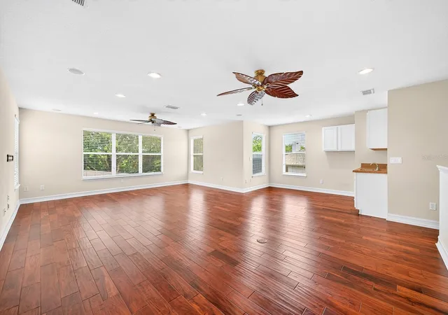 Homes for sale in Apopka, FL | 825 Parkside Pointe Blvd, Apopka, FL 32712 | MLS# O6422553
