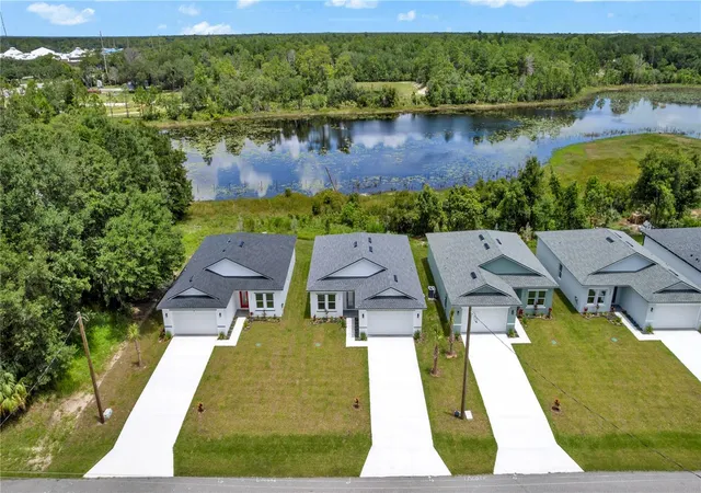 Homes for sale in Osteen, FL | 136 11th Ave, Osteen, FL 32764 | MLS# V4950054