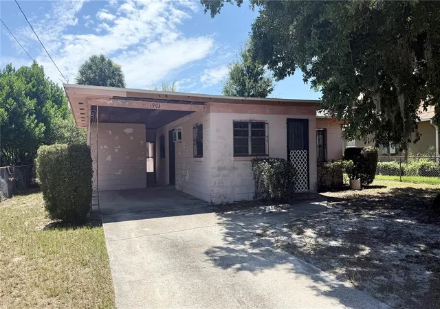 Photo 1 of Single family home for sale at 1903 3rd Street Ne, Winter Haven, FL 33881 | MLS# P4939237 | Listing updated on 2026-08-14
