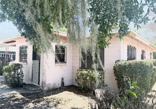 Photo 3 of Single family home for sale at 1903 3rd Street NE, Winter Haven, FL 33881 | MLS# P4939237 | Listing updated on 2026-08-14