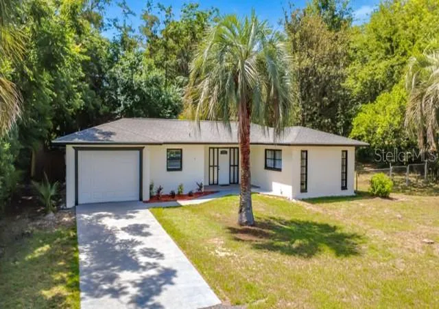 Photo 1 of Single family home for sale at 47 Lake Ct Loop, Ocala, FL 34472 | MLS# OM727970 | Listing updated on 2026-10-06