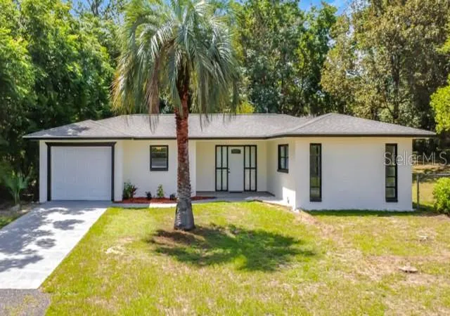Photo 2 of Single family home for sale at 47 Lake Ct Loop, Ocala, FL 34472 | MLS# OM727970 | Listing updated on 2026-10-06