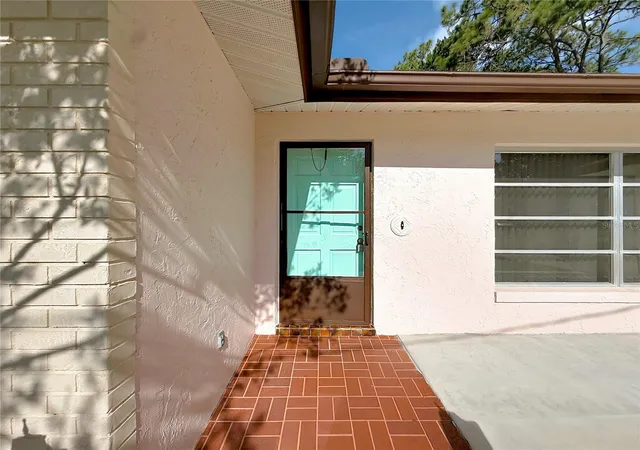Photo 3 of Single family home for sale at 609 Goodyear Ave, Inverness, FL 34452 | MLS# W7887367 | Listing updated on 2026-09-06