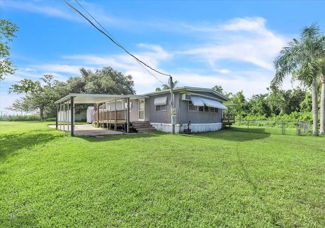 2nd image of 8846 Sw Coulter Rd, Arcadia, FL 34269 | MLS# C7528096