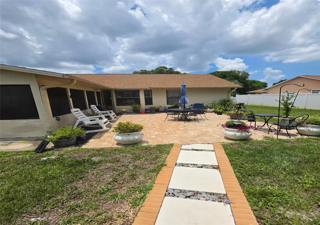 Homes for sale in Deltona, FL | 2824 Sunset Ridge St, Deltona, FL 32725 | MLS# TB8526172