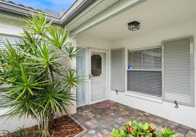 Photo 2 of Single family home for sale at 3130 Ringwood Meadow #44, Sarasota, FL 34235 | MLS# A4699130 | Listing updated on 2026-08-07