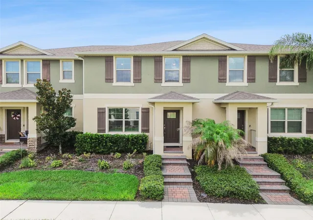 Photo 5 of Townhouse for sale at 9991 Schroeder Aly, Winter Garden, FL 34787 | MLS# O6422573 | Listing updated on 2026-08-28