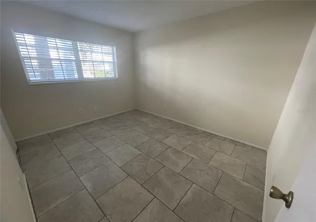 5th image of 584 Fairways Ln #F102, Ocala, FL 34472 | MLS# O6422581