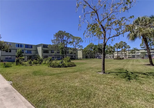 Homes for sale in St Petersburg, FL | 4890 Bay St Ne #323, St Petersburg, FL 33703 | MLS# TB8526190