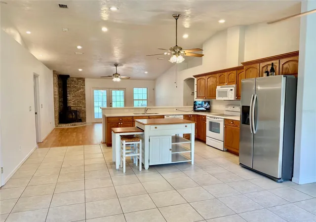 Homes for sale in Bronson, FL | 14190 Ne 75Th St, Bronson, FL 32621 | MLS# V4950060