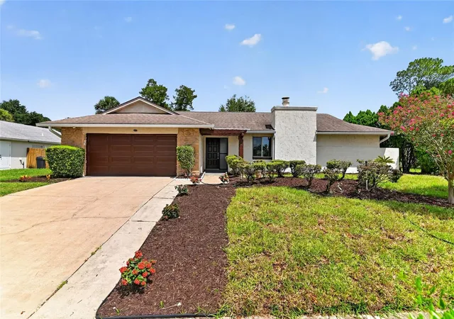 Photo 1 of Single family home for sale at 3179 Foxwood Dr, Apopka, FL 32703 | MLS# O6422597 | Listing updated on 2026-10-02