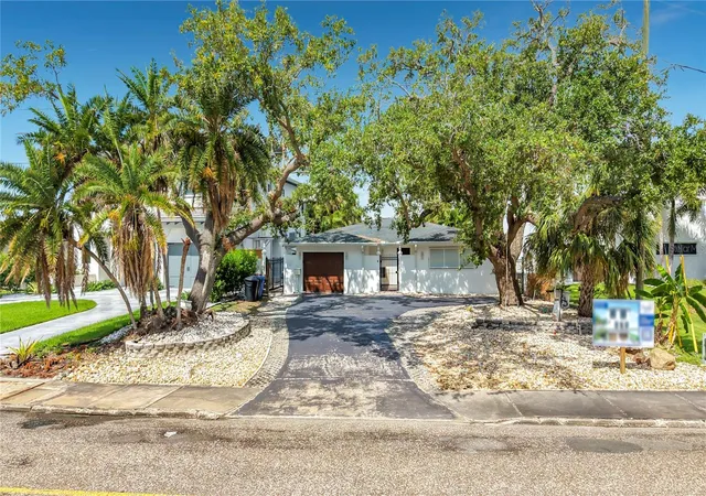 Photo 2 of Single family home for sale at 3800 Shore Acres Blvd Ne, Saint Petersburg, FL 33703 | MLS# O6422599 | Listing updated on 2026-07-15