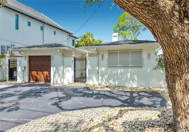 Photo 3 of Single family home for sale at 3800 Shore Acres Blvd NE, Saint Petersburg, FL 33703 | MLS# O6422599 | Listing updated on 2026-07-15