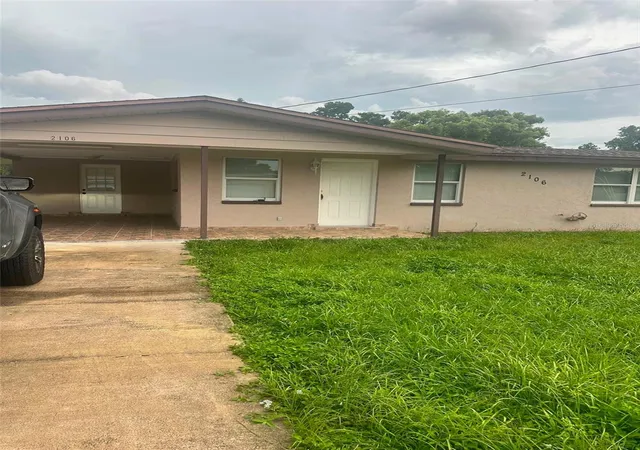 1st image of 2106 Avalon Rd, Sebring, FL 33870 | MLS# O6422601