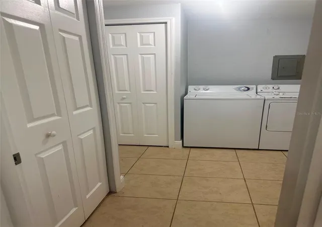 10th image of 2106 Avalon Rd, Sebring, FL 33870 | MLS# O6422601