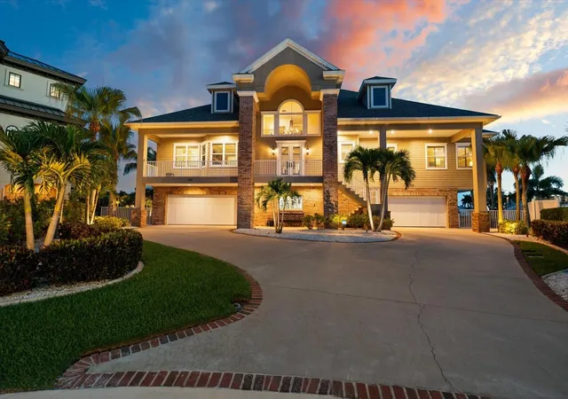 2nd image of 226 Poinciana Ln, Largo, FL 33770 | MLS# TB8526205