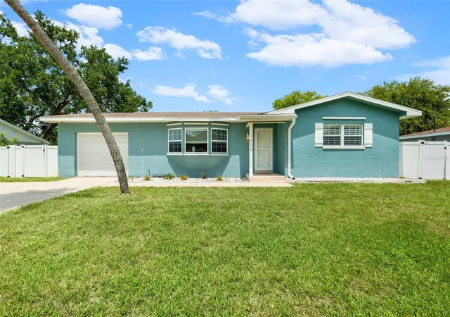 Photo 1 of Single family home for sale at 7690 91st Street, Seminole, FL 33777 | MLS# A4699145 | Listing updated on 2026-08-06