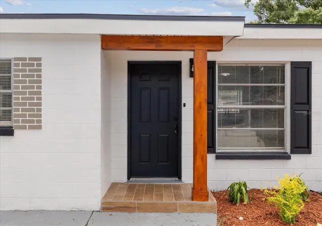Photo 3 of Single family home for sale at 4922 S 82nd Street, Tampa, FL 33619 | MLS# TB8526210 | Listing updated on 2026-10-28