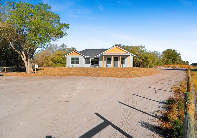 Photo 4 of Single family home for sale at 20806 NW 274th Street, Okeechobee, FL 34972 | MLS# K4903617 | Listing updated on 2026-08-08