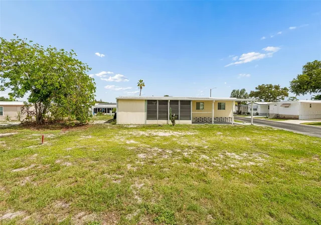 4th image of 9790 66Th St N #210, Pinellas Park, FL 33782 | MLS# TB8526225